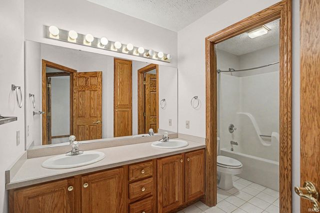 1265 Kingswood N Road, West Lafayette, IN 47906