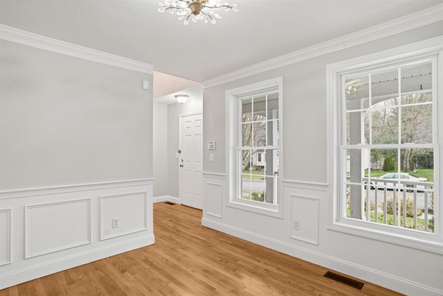 46 Cherrywood Drive, Nashua, NH 03062