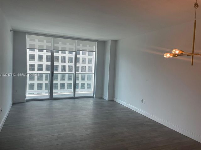 500 Brickell Avenue 1906, Miami, FL 33131