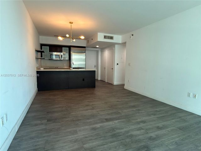 500 Brickell Avenue 1906, Miami, FL 33131