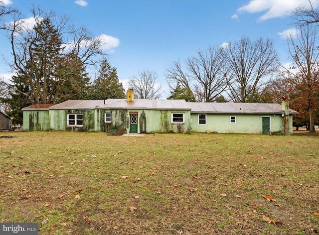 2730 GARWOOD RD, Sicklerville, NJ 08081