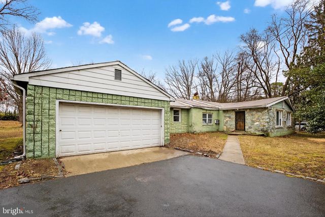 2730 GARWOOD RD, Sicklerville, NJ 08081