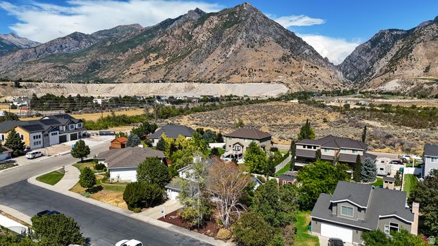 10822 CANYON VIEW DR, Highland, UT 84003