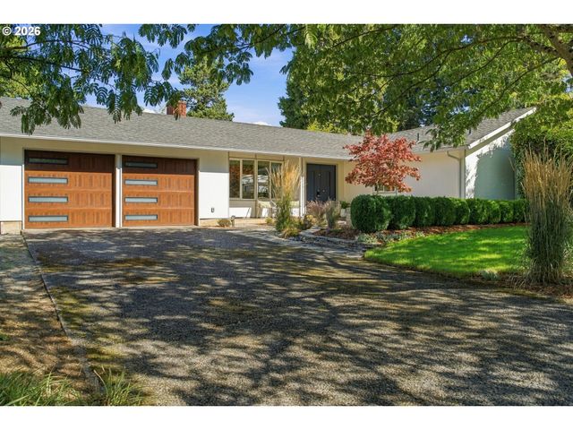 3465 STRATHMORE Pl, Eugene, OR 97405