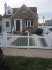 16 Stone Street, Elmont, NY 11003
