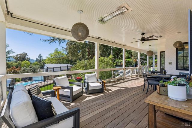 1145 3rd Ave, Napa, CA 94558