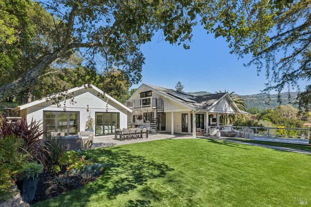 1145 3rd Ave, Napa, CA 94558