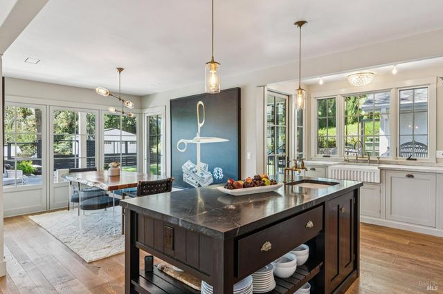 1145 3rd Ave, Napa, CA 94558