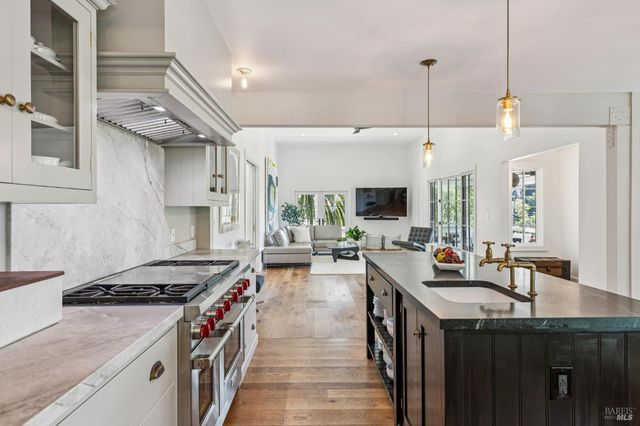 1145 3rd Ave, Napa, CA 94558