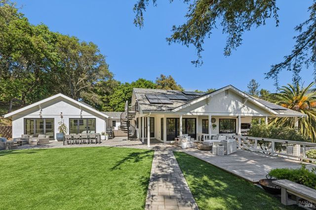1145 3rd Ave, Napa, CA 94558