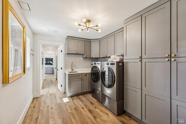 1145 3rd Ave, Napa, CA 94558