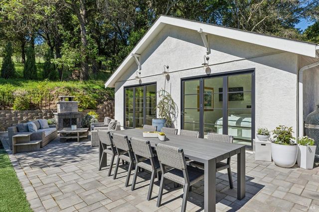 1145 3rd Ave, Napa, CA 94558