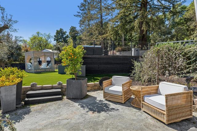 1145 3rd Ave, Napa, CA 94558