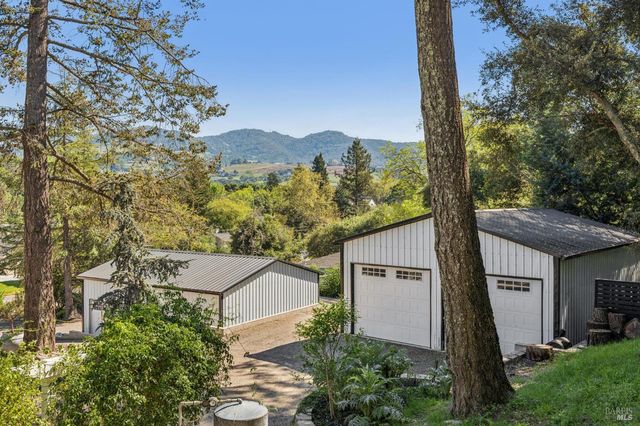 1145 3rd Ave, Napa, CA 94558