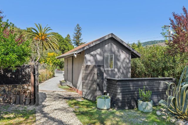 1145 3rd Ave, Napa, CA 94558