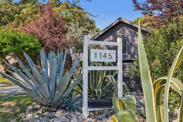 1145 3rd Ave, Napa, CA 94558