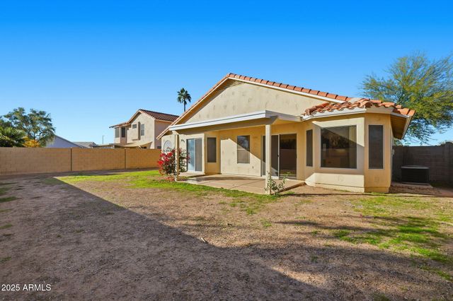 409 S CHOLLA Street, Gilbert, AZ 85233