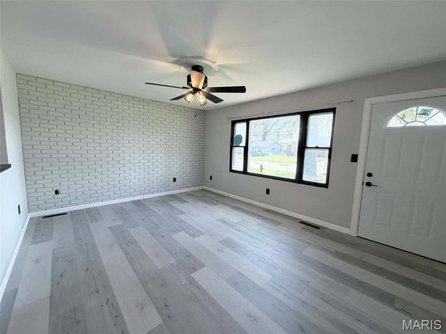 111 Miskell Boulevard, Cahokia, IL 62206