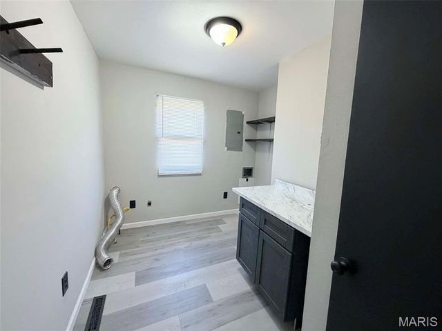 111 Miskell Boulevard, Cahokia, IL 62206
