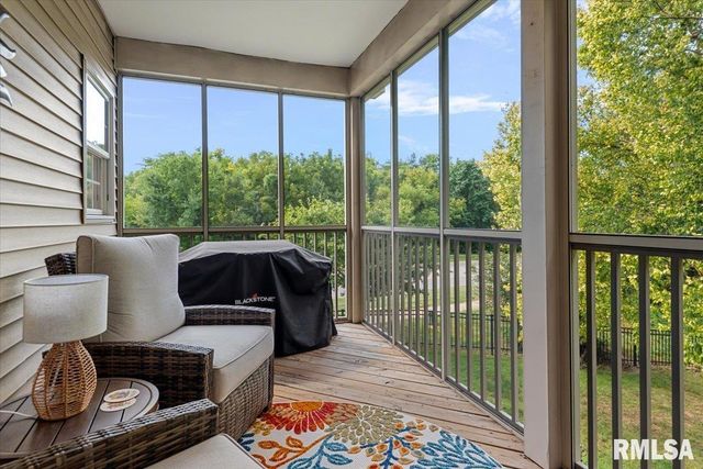 310 BOULDER CREEK Drive, Chatham, IL 62629