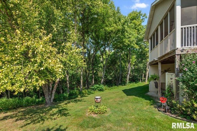 310 BOULDER CREEK Drive, Chatham, IL 62629