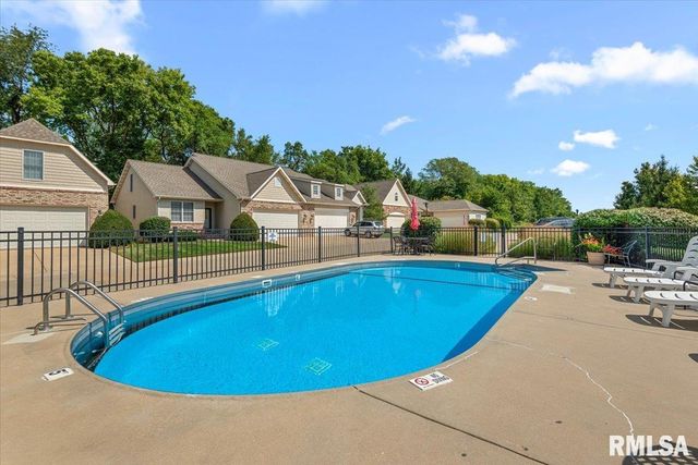 310 BOULDER CREEK Drive, Chatham, IL 62629