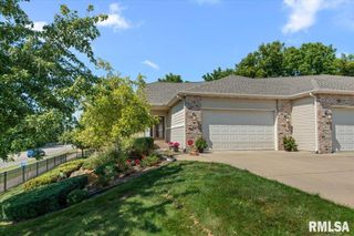 310 BOULDER CREEK Drive, Chatham, IL 62629