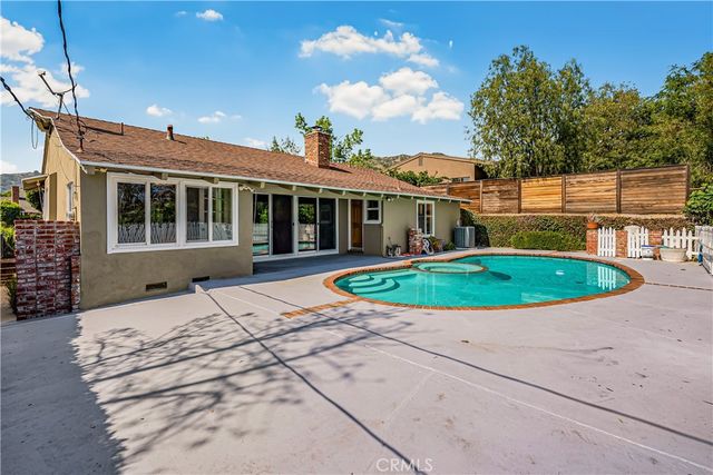 1111 Arbor Dell Road, Los Angeles, CA 90041