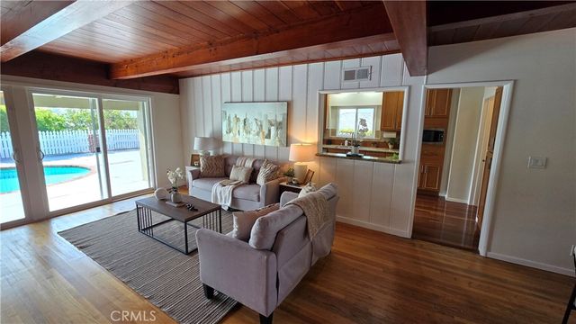 1111 Arbor Dell Road, Los Angeles, CA 90041