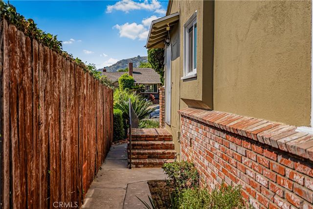 1111 Arbor Dell Road, Los Angeles, CA 90041