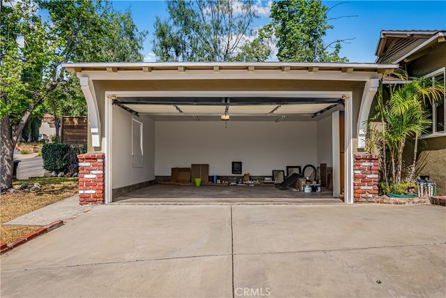 1111 Arbor Dell Road, Los Angeles, CA 90041