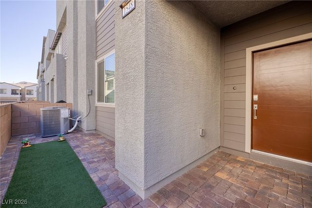 1548 Maria Crossing Avenue, Henderson, NV 89002