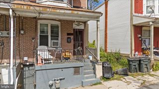 324 E ARCH ST, Pottsville, PA 17901