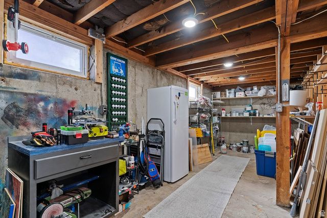 339 W 4675 S, Washington Terrace, UT 84405