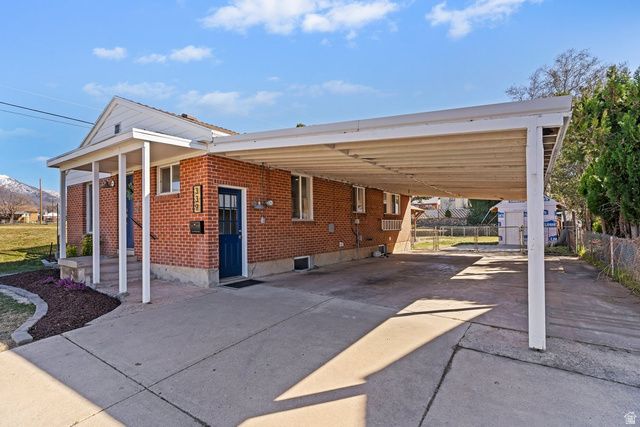 339 W 4675 S, Washington Terrace, UT 84405