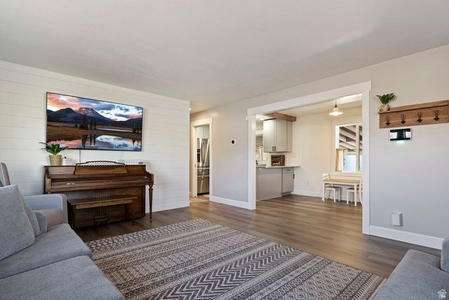 339 W 4675 S, Washington Terrace, UT 84405