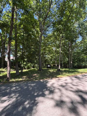 11624 W Briarwood Drive, Monticello, IN 47960