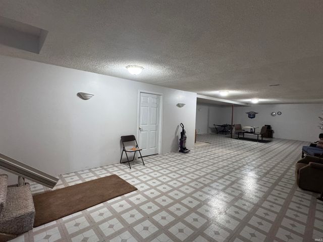 11624 W Briarwood Drive, Monticello, IN 47960