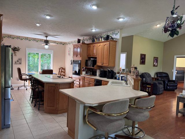 11624 W Briarwood Drive, Monticello, IN 47960