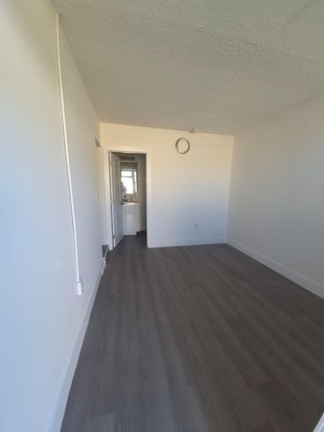 9040 NW 26th Place, Sunrise, FL 33322