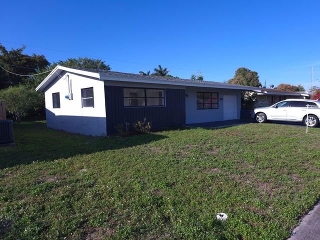 9040 NW 26th Place, Sunrise, FL 33322