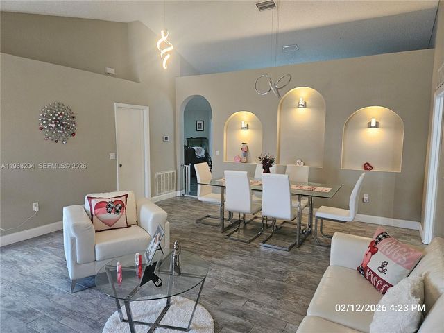 3046 Blaine Circle, Deltona, FL 32738