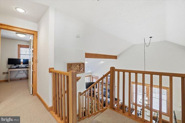 207 SYCAMORE CT, Tannersville, PA 18372