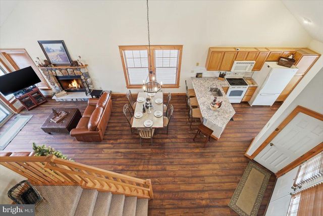 207 SYCAMORE CT, Tannersville, PA 18372
