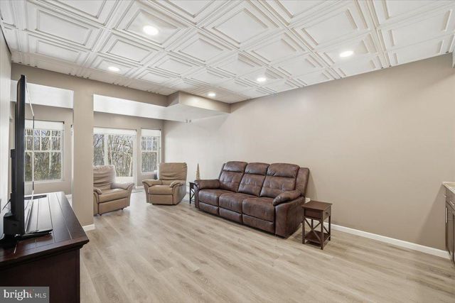 207 SYCAMORE CT, Tannersville, PA 18372