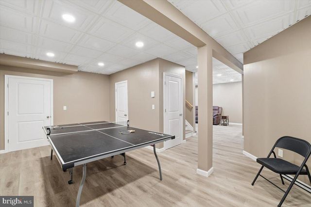 207 SYCAMORE CT, Tannersville, PA 18372