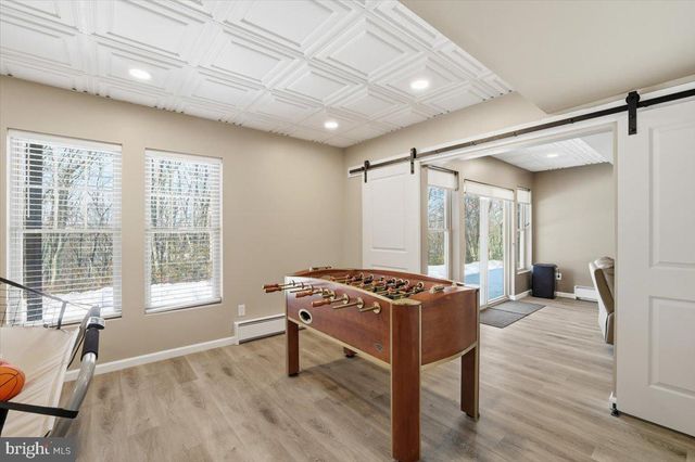 207 SYCAMORE CT, Tannersville, PA 18372