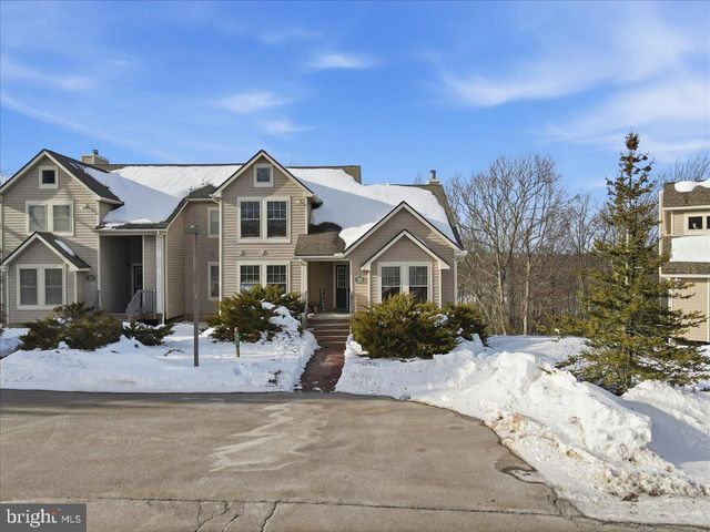 207 SYCAMORE CT, Tannersville, PA 18372