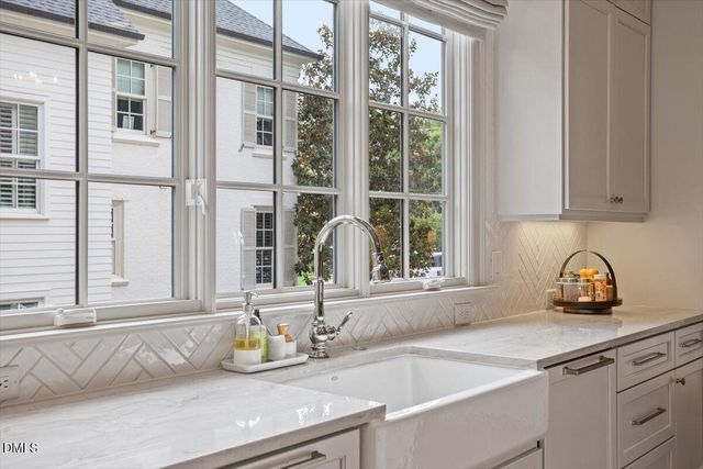 2825 Claremont Road, Raleigh, NC 27608