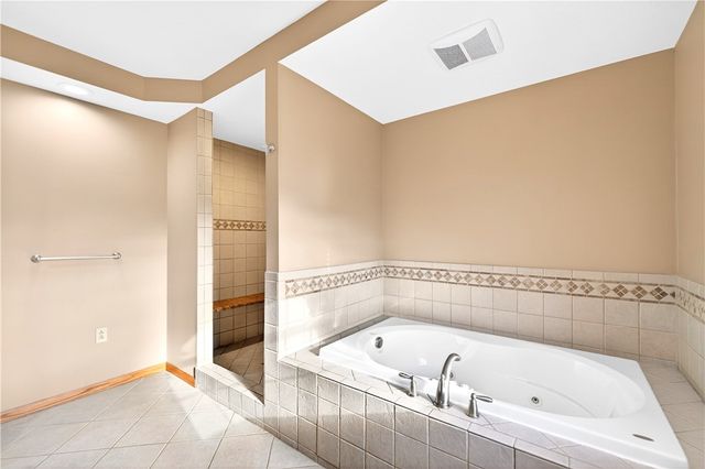 582 Green Valley Road, Nottingham, PA 15330